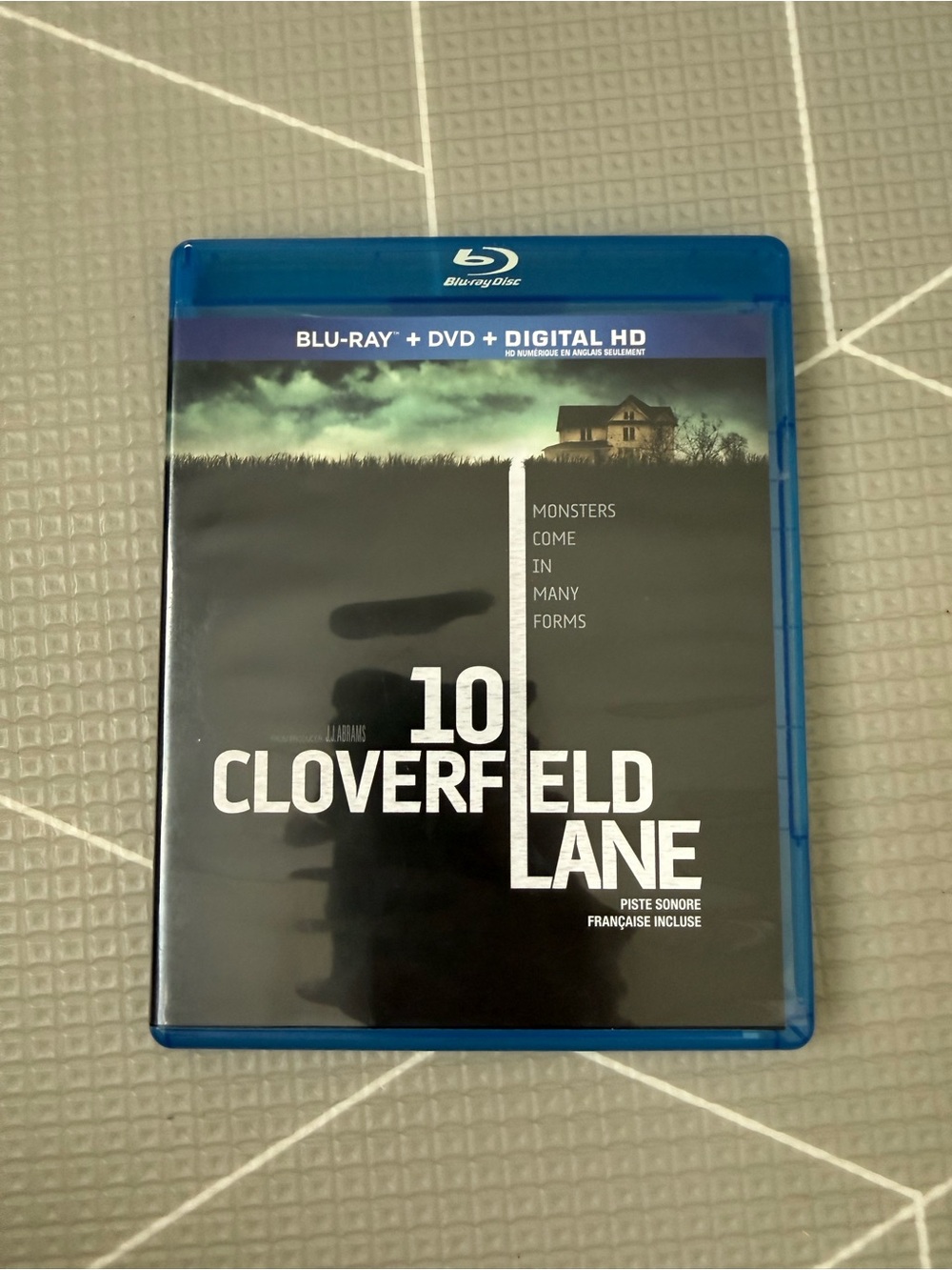 Blu-ray Movie 10 Cloverfield Lane